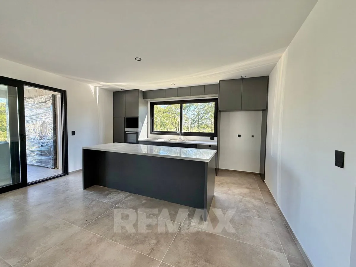 VENTA CASA 5 AMB. PILARA TILBURY FINANCIACIÓN foto 3