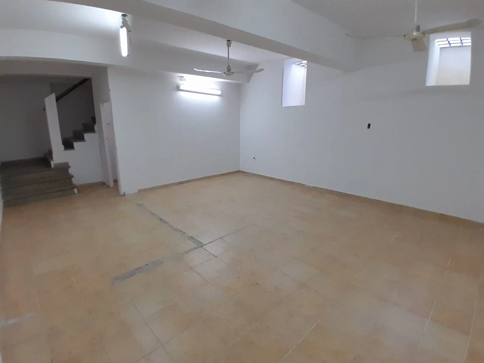 Local Comercial con Sótano 90m2 Capital foto 5