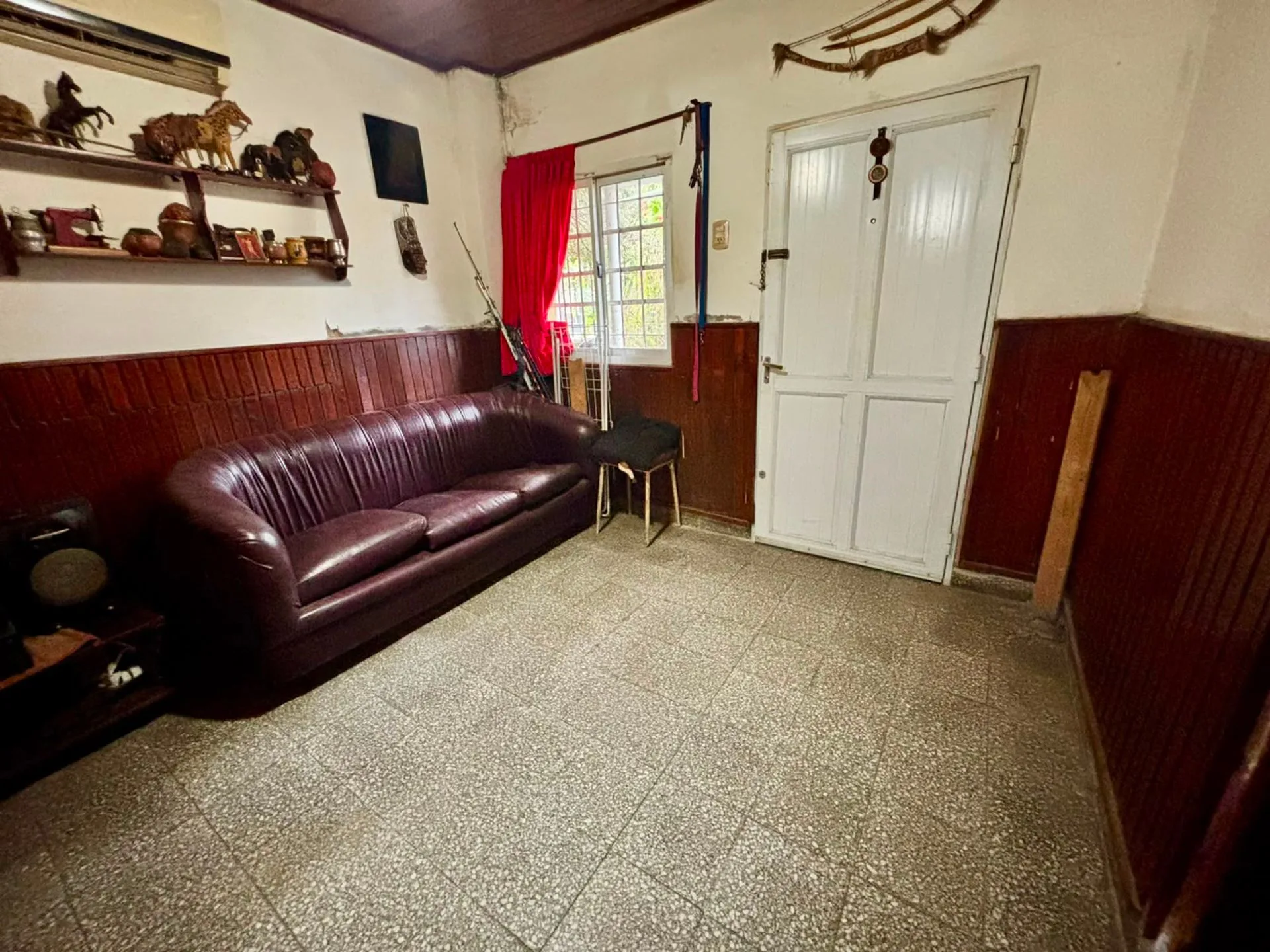 VENTA CASA-DEPTO A REFACCIONAR, SAN NICOLAS foto 3