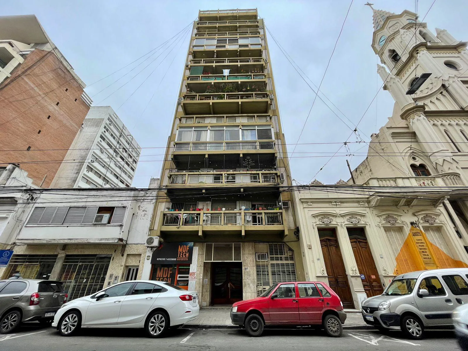 Departamento de un dormitorio en venta, Mendoza y Entre Ríos, Rosario foto 2