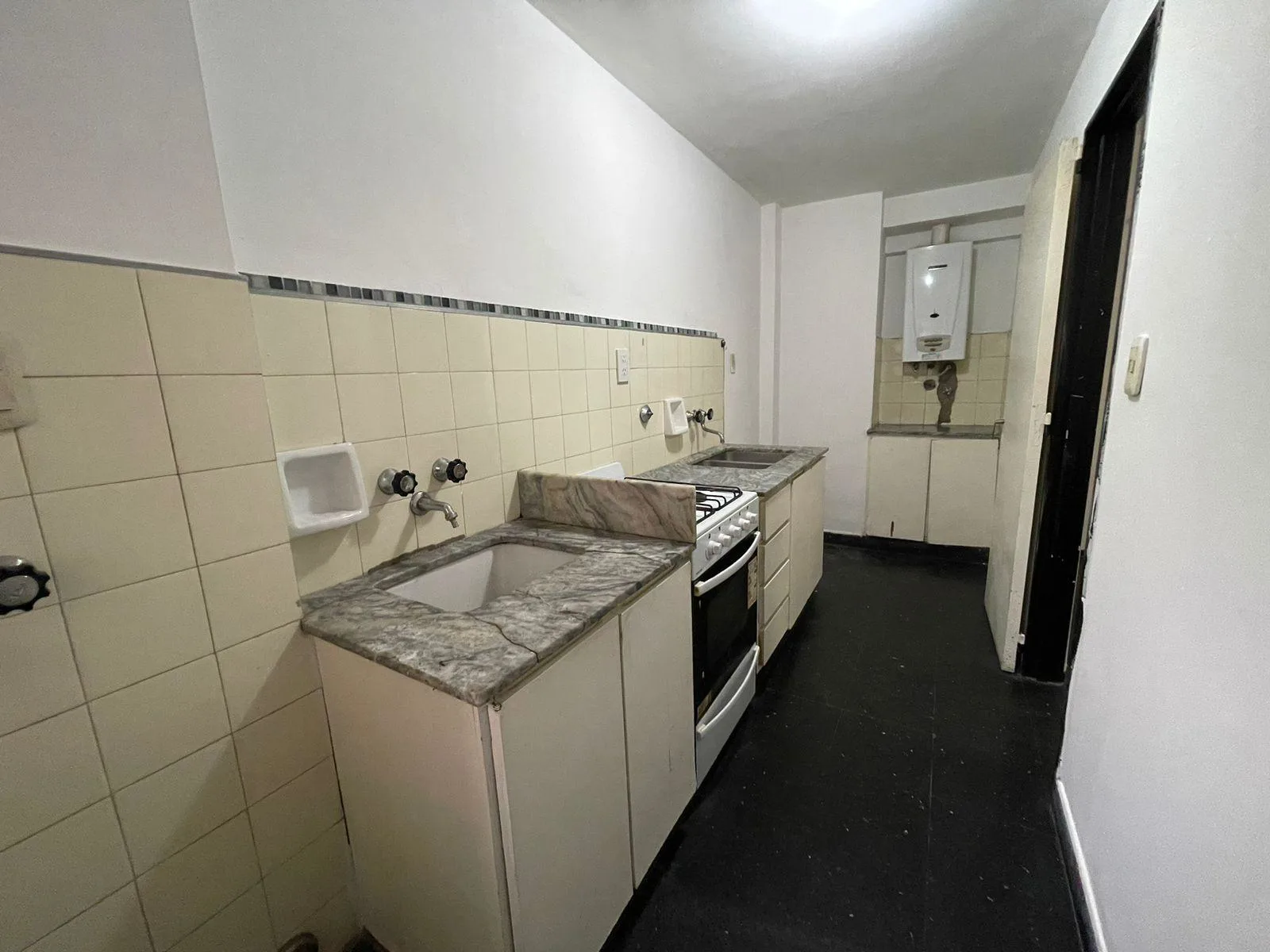 Departamento de un dormitorio en venta, Mendoza y Entre Ríos, Rosario foto 4