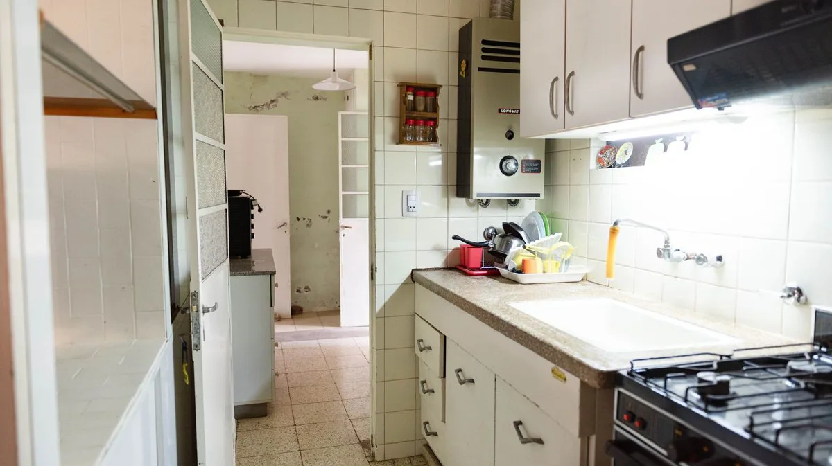 EN VENTA: CASA DE 2 DORMIT CON PATIO Y COCHERA foto 5