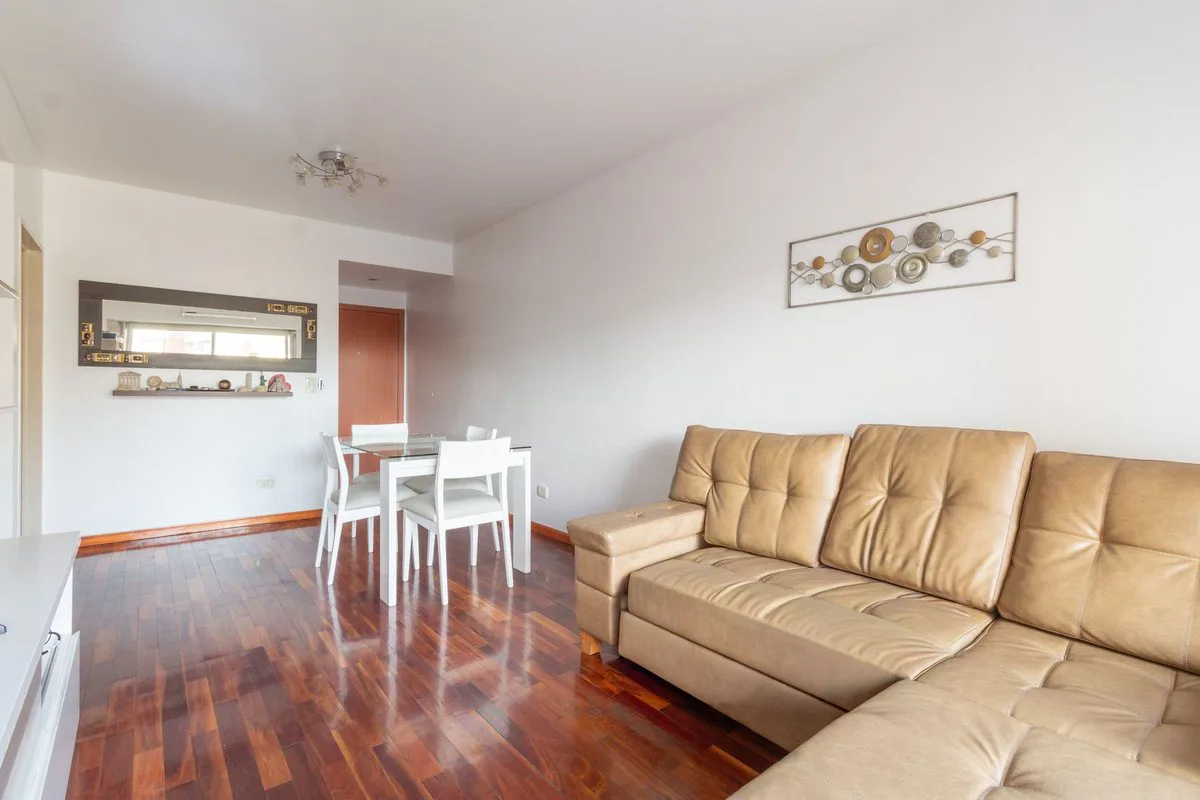 Venta Depto 3 amb cochera y baulera Villa Urquiza foto 2