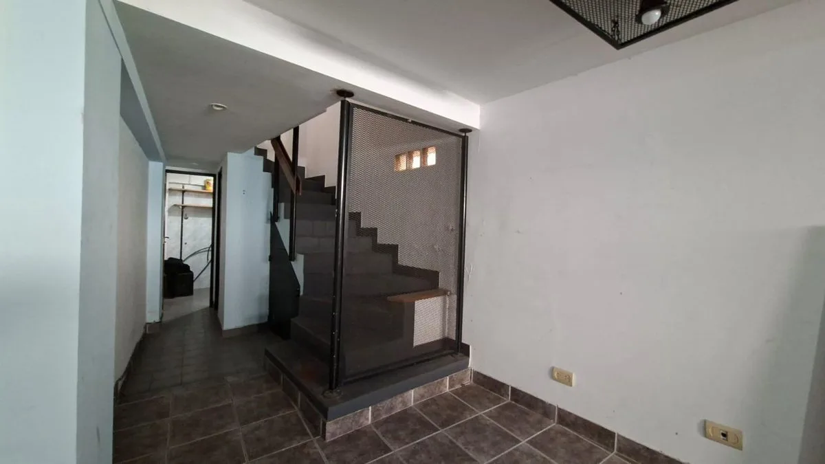 VENTA V. URQUIZA PH COCHERA APTO PROFESIONAL S/EXP foto 4