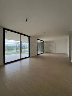 El Canton foto 2