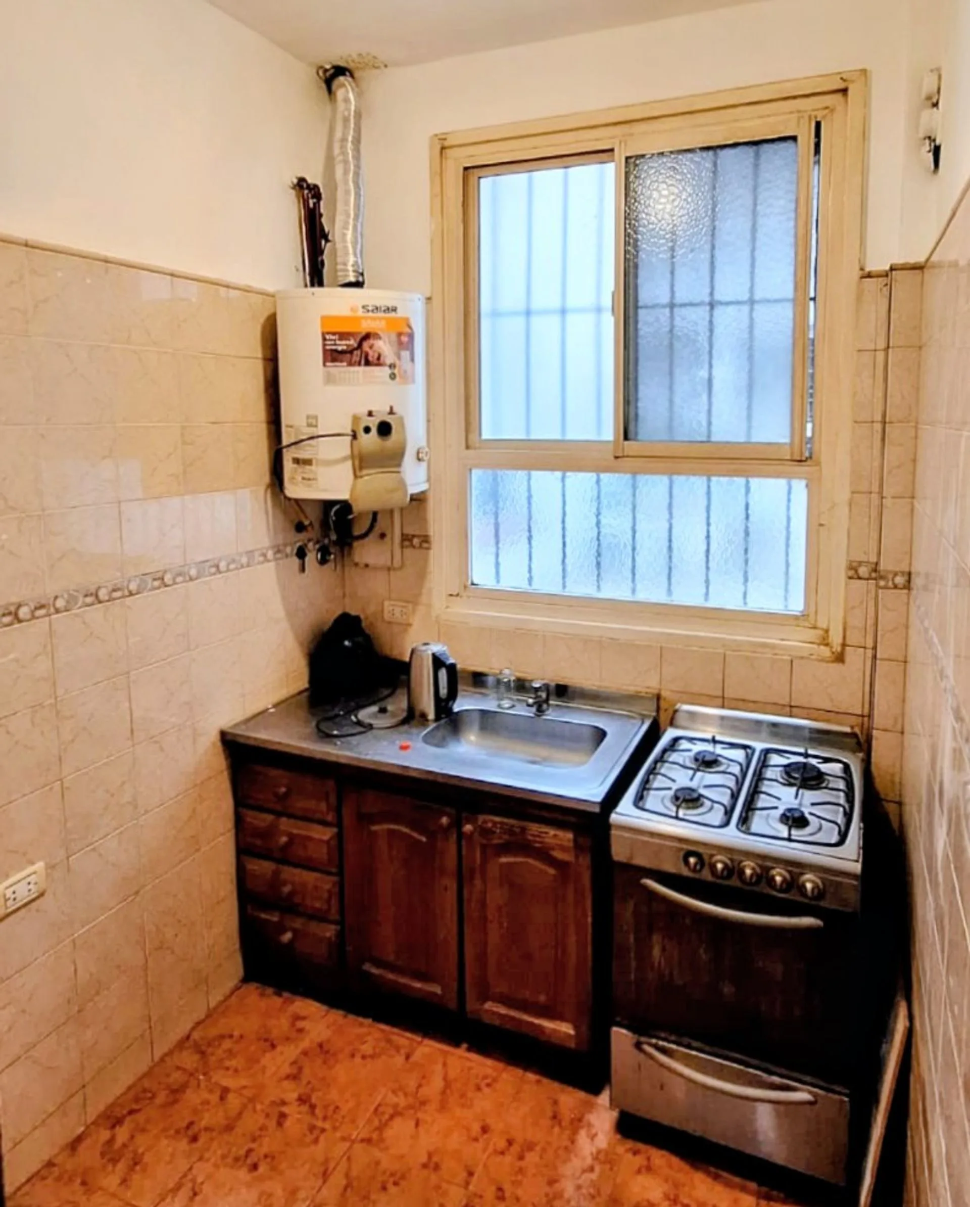 Departamento 2 ambientes a Refaccionar foto 3