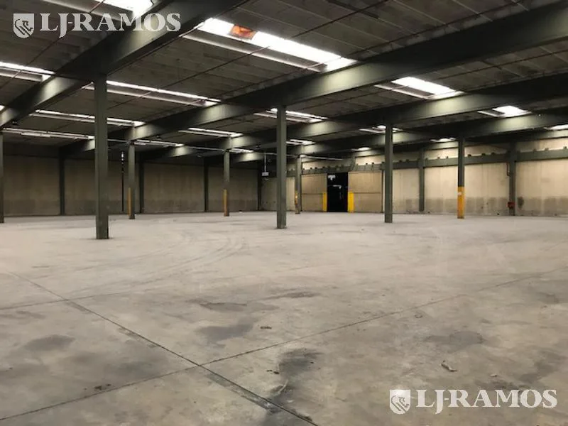Depósito en Alquiler en Quilmes Oeste foto 4