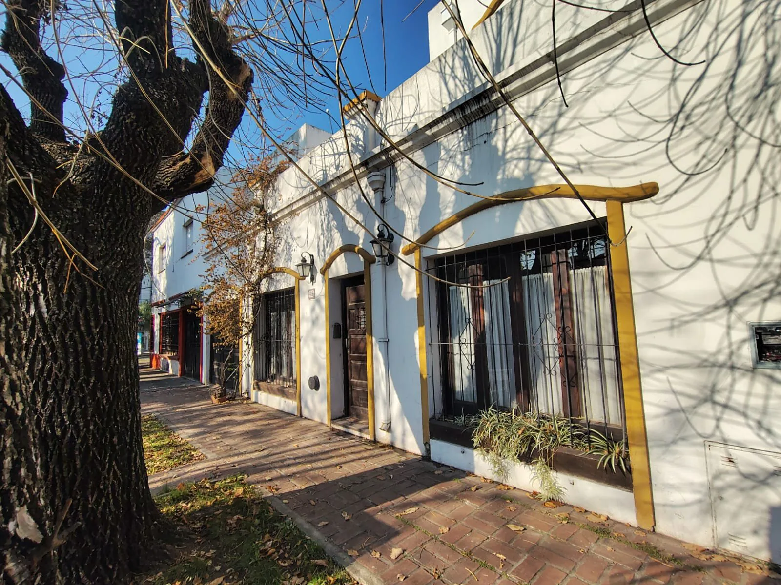 HERMOSA CASA 5AMB EN VENTA EN PADUA foto 3