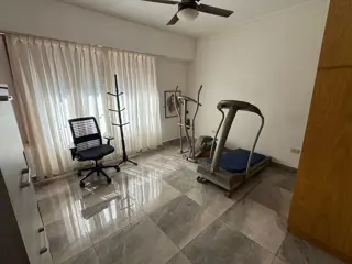Casa 5 Ambientes con Quincho y Terraza foto 2