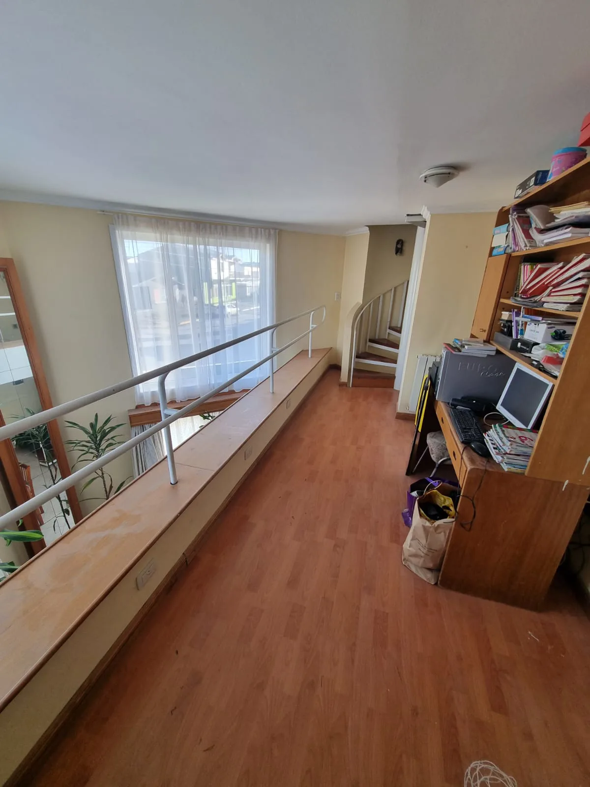 VENTA – CASA 5 DORMITORIOS- BARRIO MUTUAL foto 5