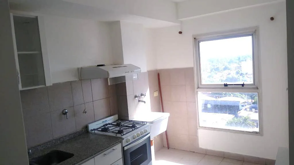 alquiler Depto 4 ambientes Edif. COVA I foto 2