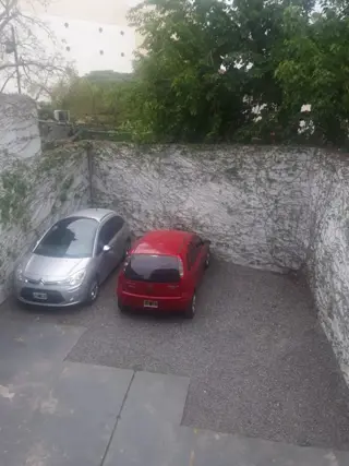 Venta de departamento con cochera en Adrogué foto 1