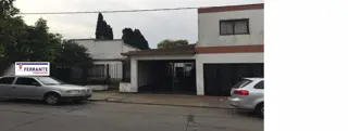 TEMPERLEY: CASA A RECICLAR, CON EXCELENTE UBICACION foto 2