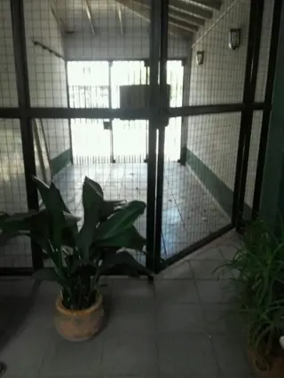 TEMPERLEY: CASA A RECICLAR, CON EXCELENTE UBICACION foto 4