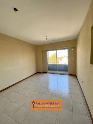 DEPARTAMENTO 2 AMB - CASEROS CENTRO - TRES DE FEBRERO foto 2