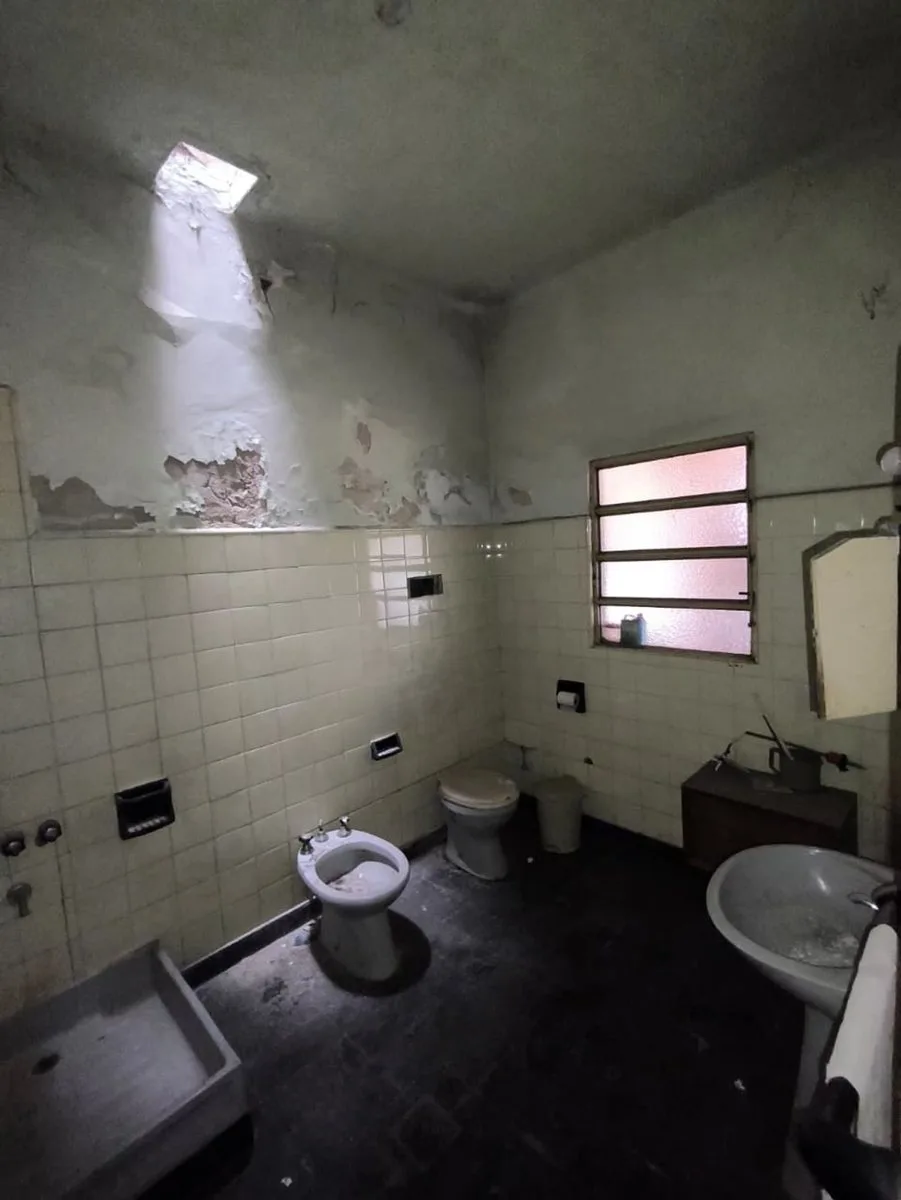 venta casa a refaccionar LOTE propio OPORTUNIDAD! foto 5
