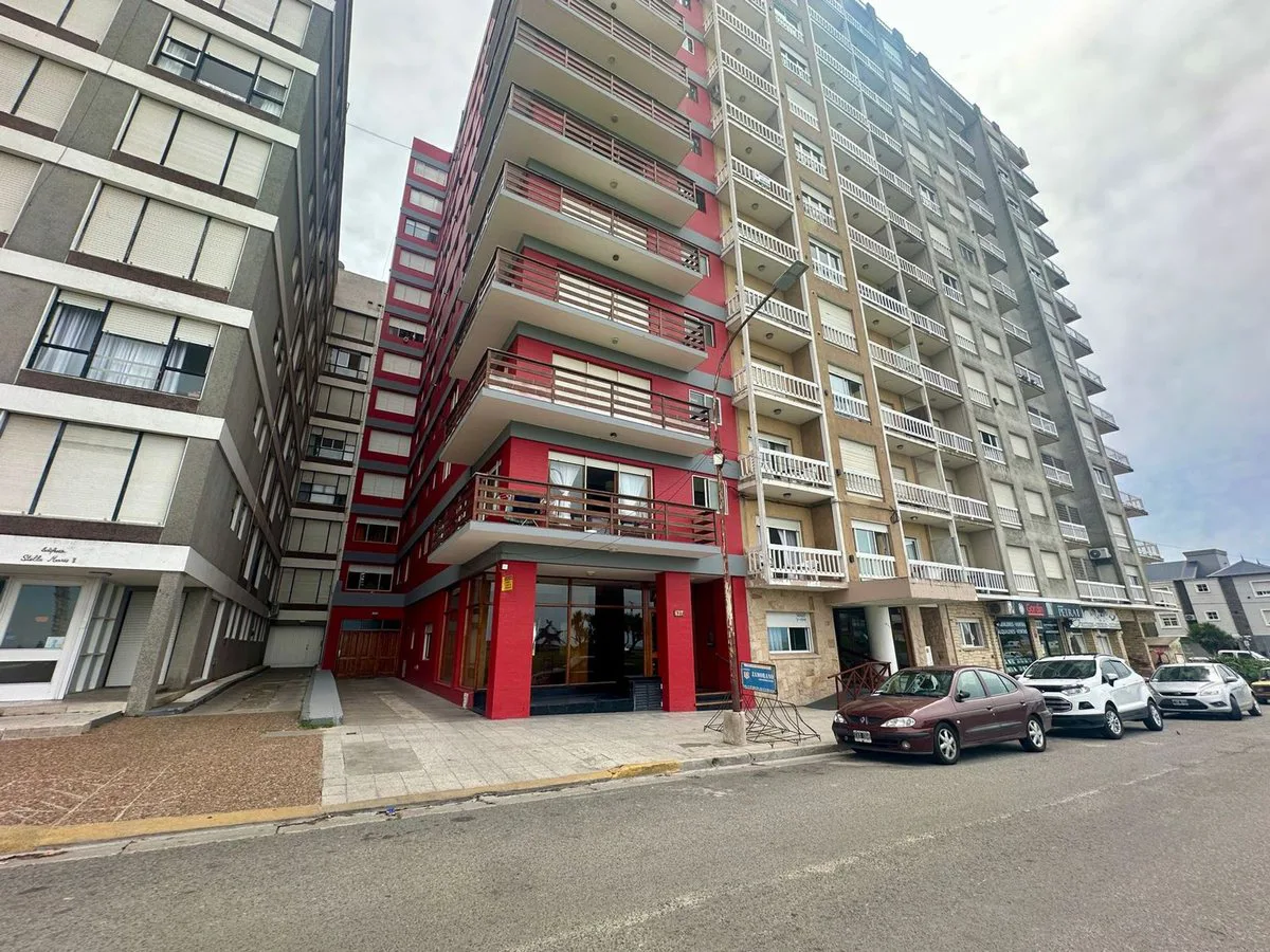VENTA DEPARTAMENTO C/COCHERA 2 AMB MIRAMAR ZONA 1 foto 2