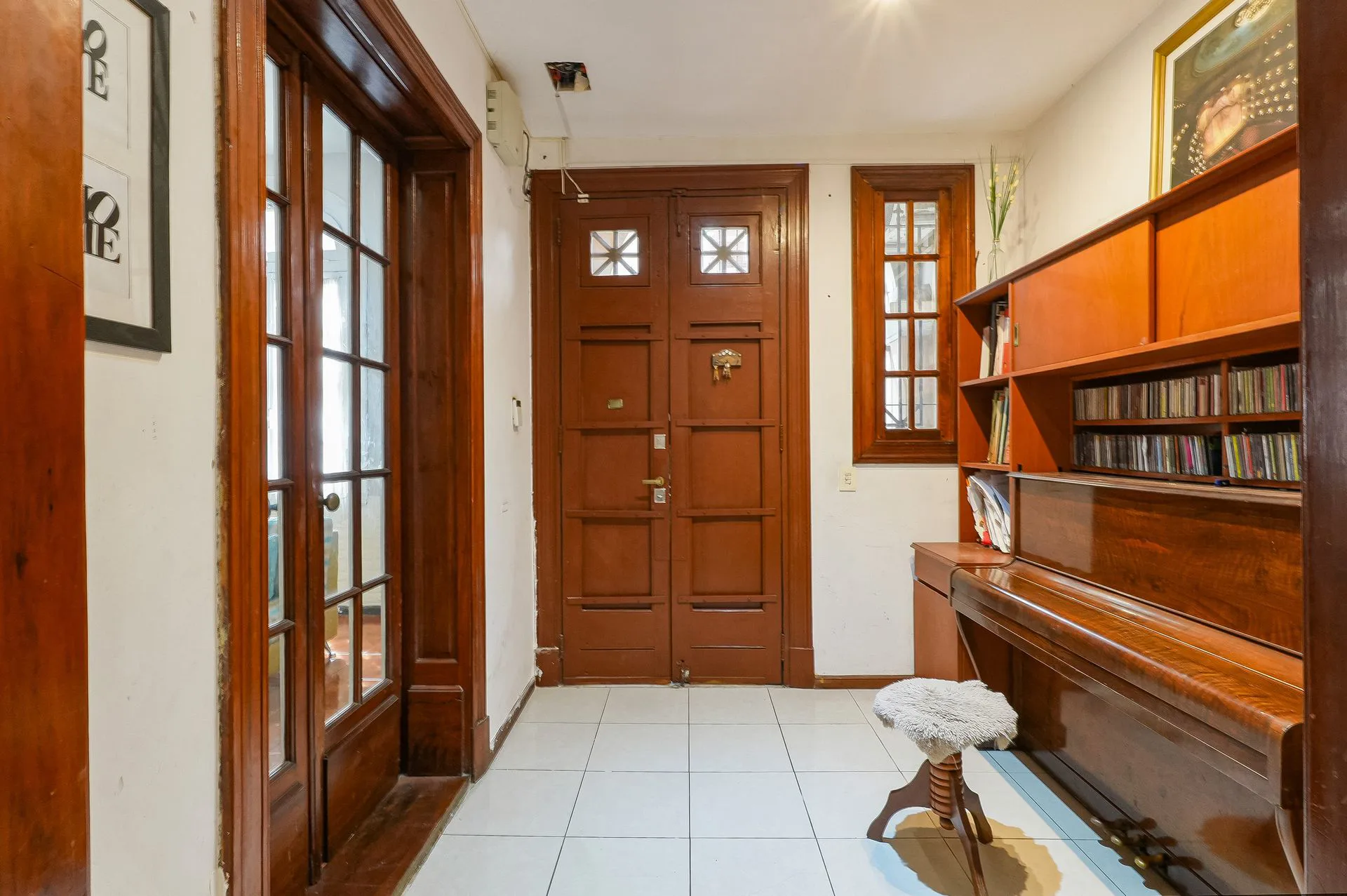 VENTA CASA COLEGIALES 6 AMBIENTES COCHERA QUINCHO foto 5