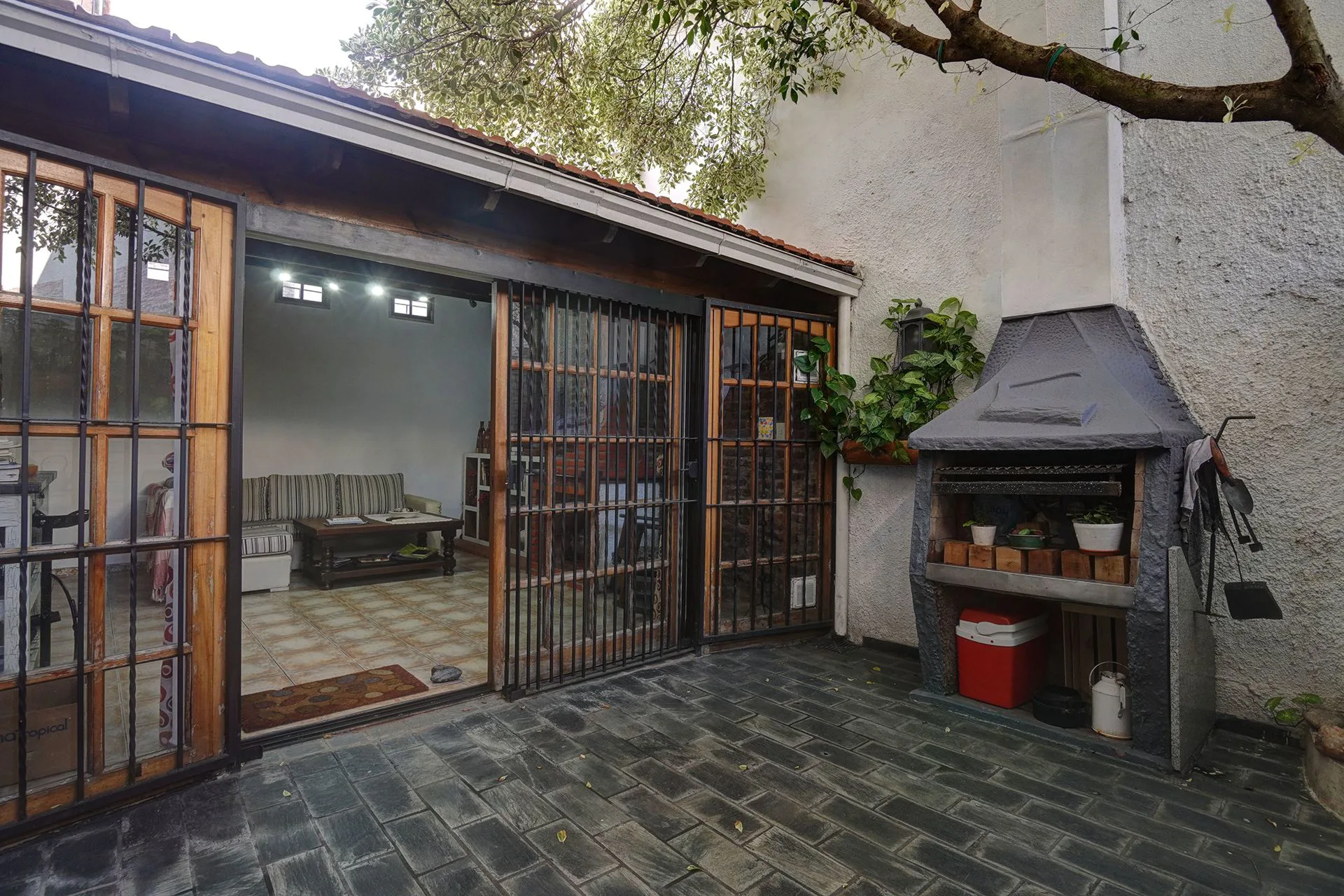 SE VENDE DEPTO 3 AMB C/PATIO Y PARRILLA V.SARFIELD foto 4