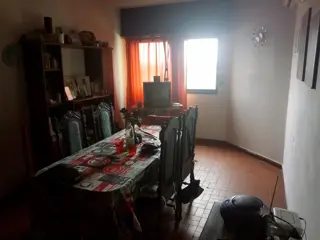 EXCELENTE UNIDAD DEPTO 4 AMBIENTES EN  EN VILLA LUGANO U$S 70.000 NEGOCIABLE foto 3