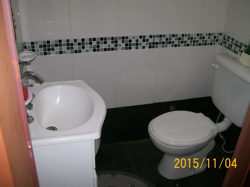 CASA 3 DORMITORIOS – LASERRE AL 100 – B CENTRO foto 2