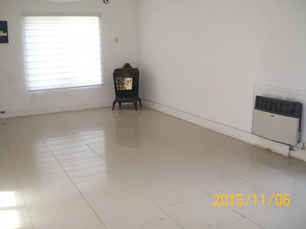 CASA 3 DORMITORIOS – LASERRE AL 100 – B CENTRO foto 5