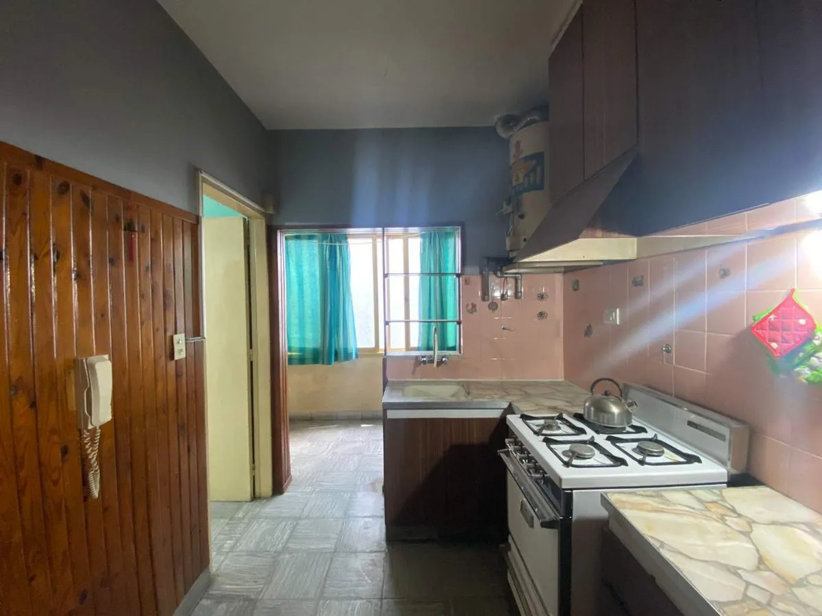 VENTA DEPARTAMENTO 3 AMBIENTES MORENO CENTRO foto 4