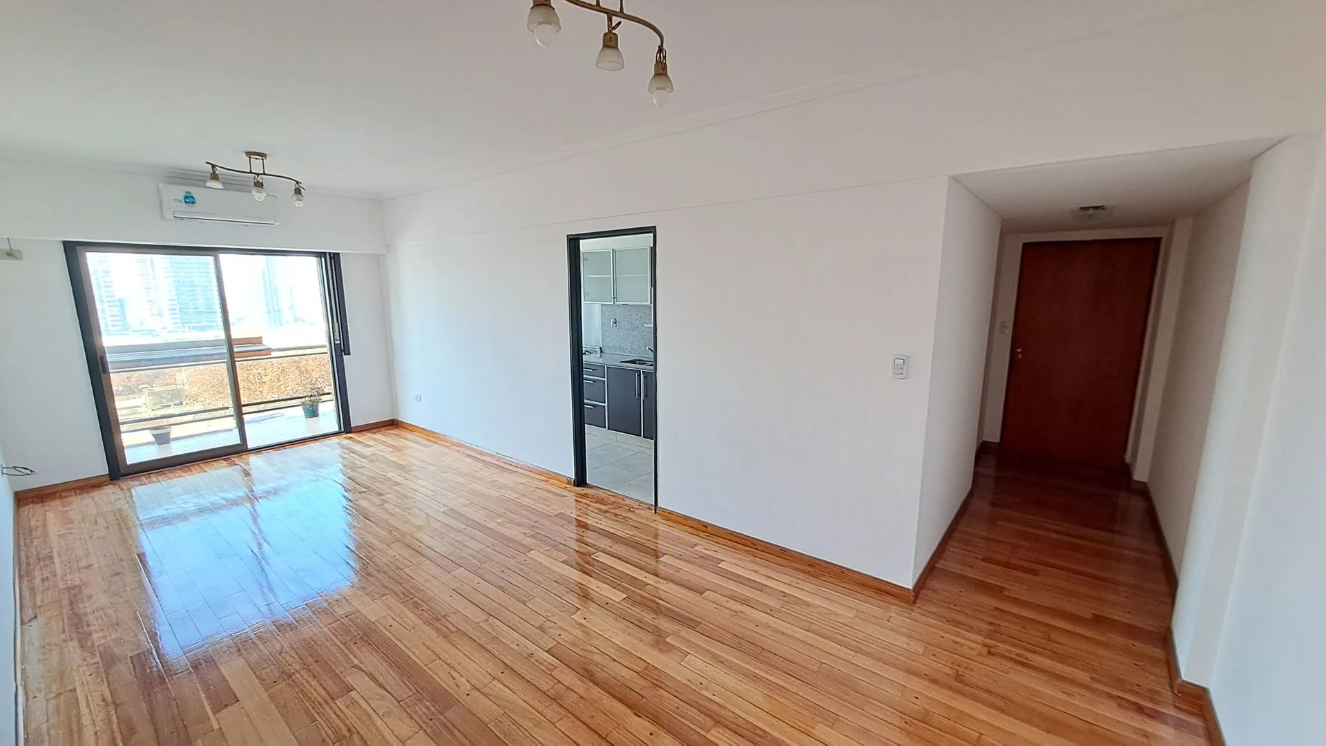 VENTA 2 AMB AMPLIO  - SEGURIDAD Y AMENITIES foto 5