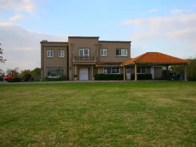 Casa en Venta en Country Club Buenos Aires Golf, San Miguel, Buenos Aires