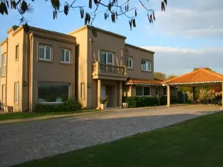 Casa en Venta en Country Club Buenos Aires Golf, San Miguel, Buenos Aires foto 4
