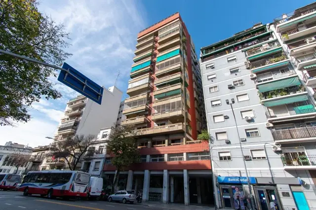 Impecable 4 Amb. con 2 Cocheras - Full Amenities y Seguridad 24 Hs
