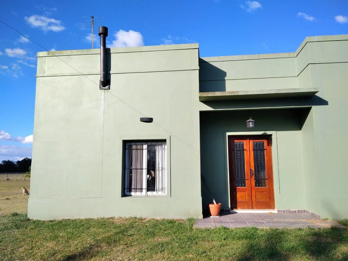 VENTA CHACRA CON CASA 4 AMB URIBELARREA foto 3