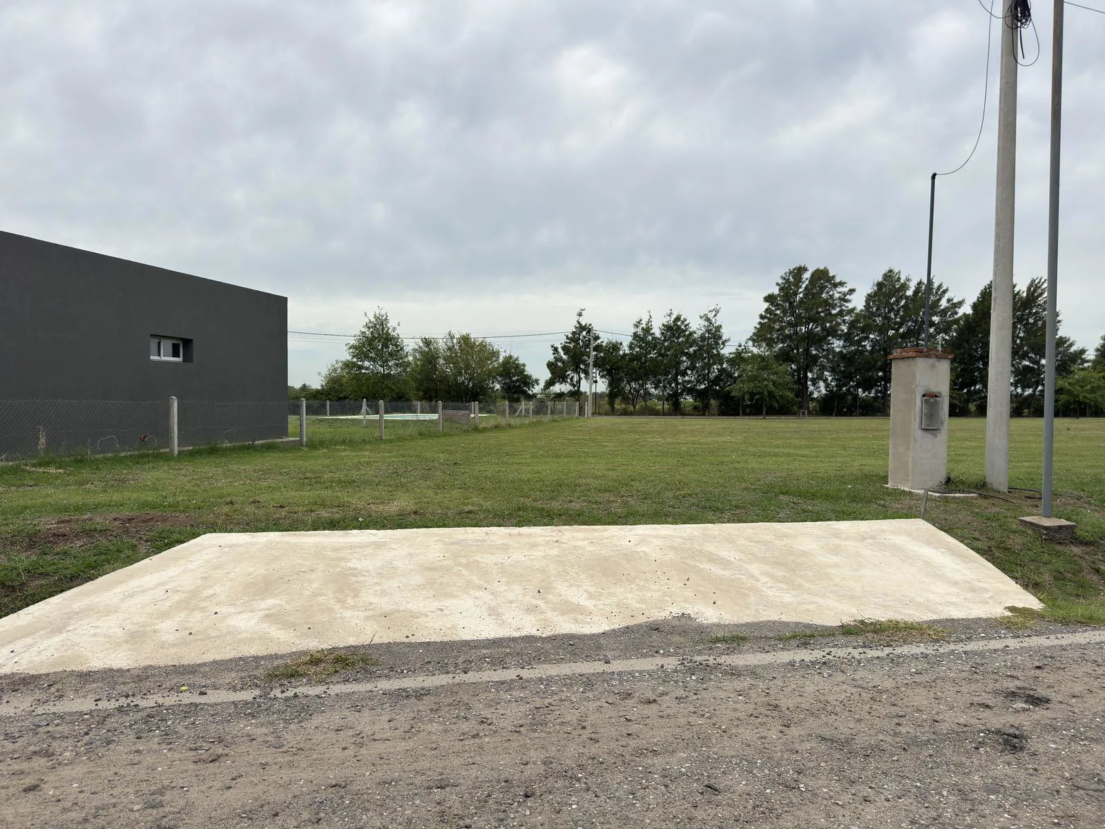 Terreno en venta en barrio privado - Pinares del Sur, Piñero foto 3