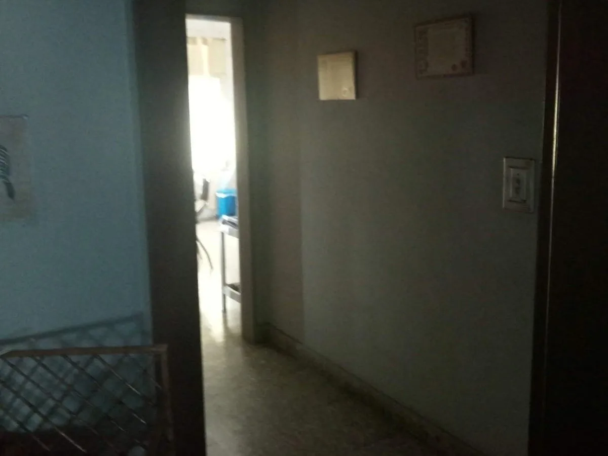 ¡Oportunidad Única Galpón y Vivienda en Ramos Mejía!!! foto 2