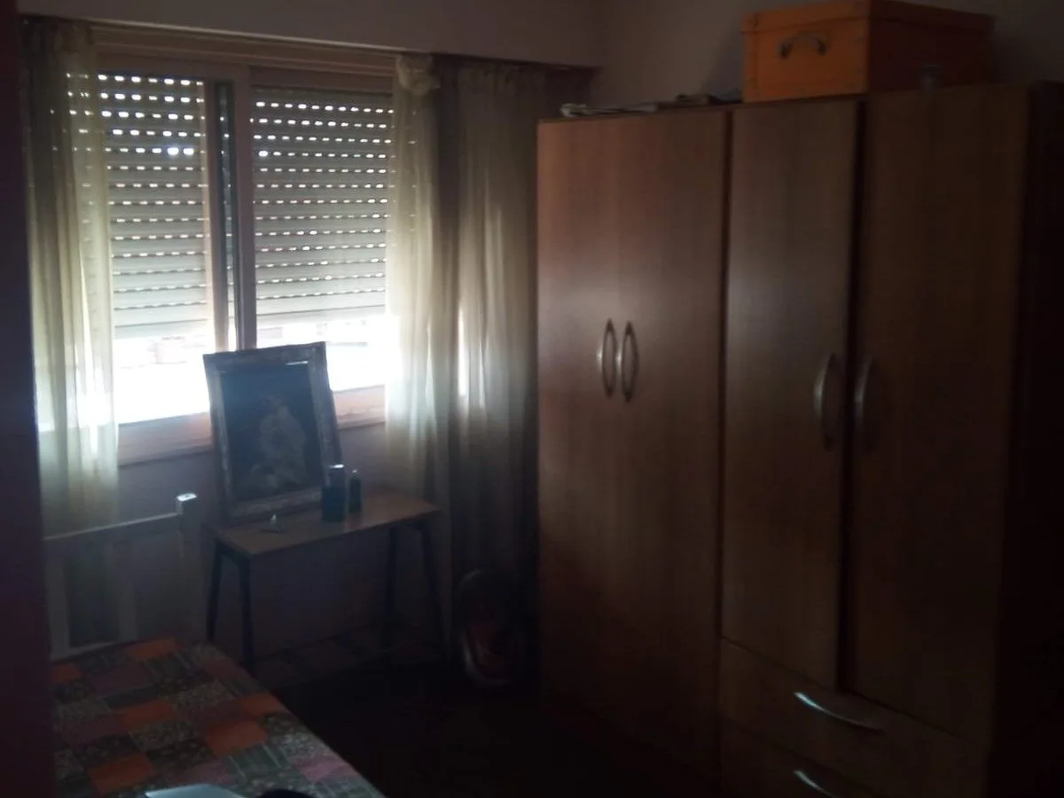 ¡Oportunidad Única Galpón y Vivienda en Ramos Mejía!!! foto 4