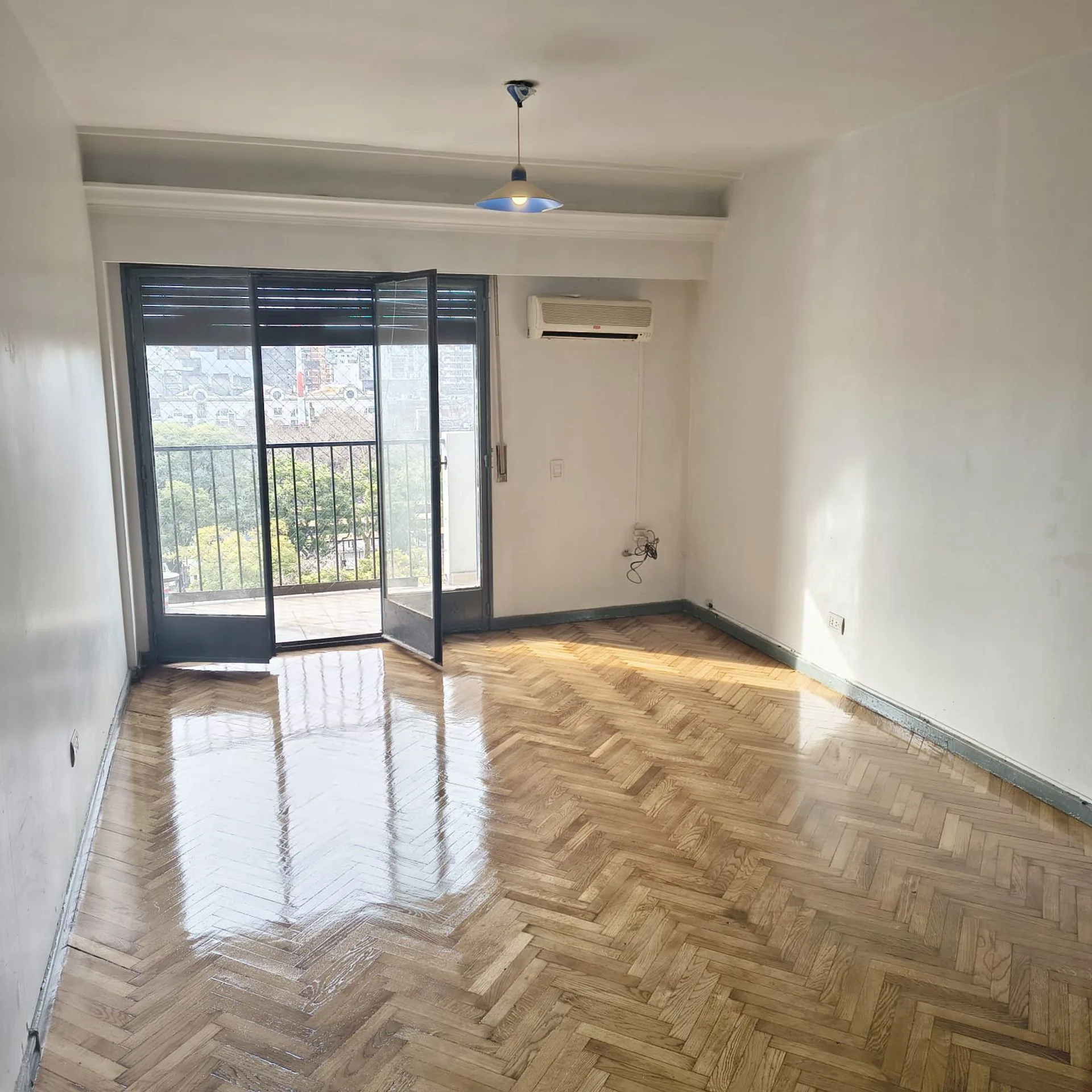 DEPARTAMENTO 2 AMB VENTA BALVANERA Balcón frente foto 2