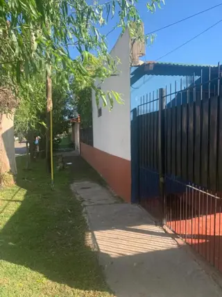 En esquina sobre calle Matheu dos casa a la venta sobre un lote de 197 mts foto 4