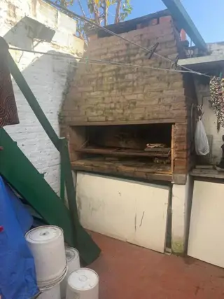 En esquina sobre calle Matheu dos casa a la venta sobre un lote de 197 mts foto 5
