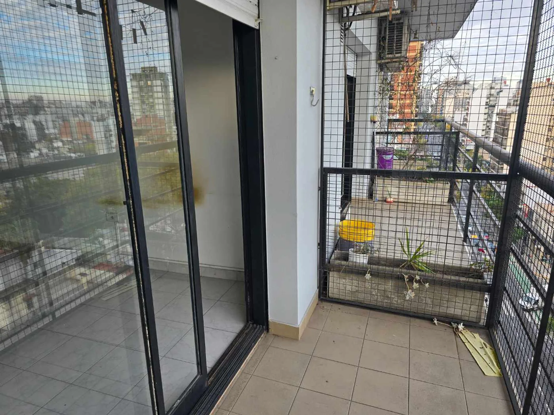 VENTA MONOAMB C/ BALCON EN PALERMO! PISO ALTO! foto 2