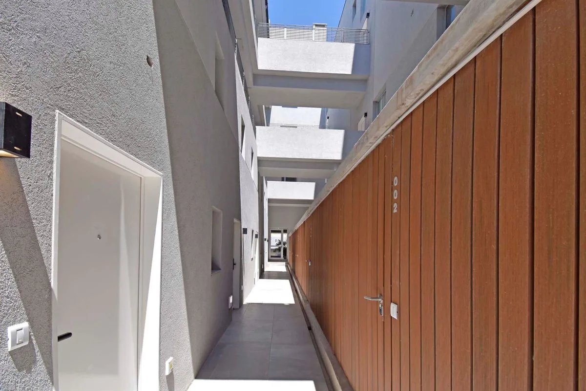 Alquiler duplex con jardin propio y cochera foto 3