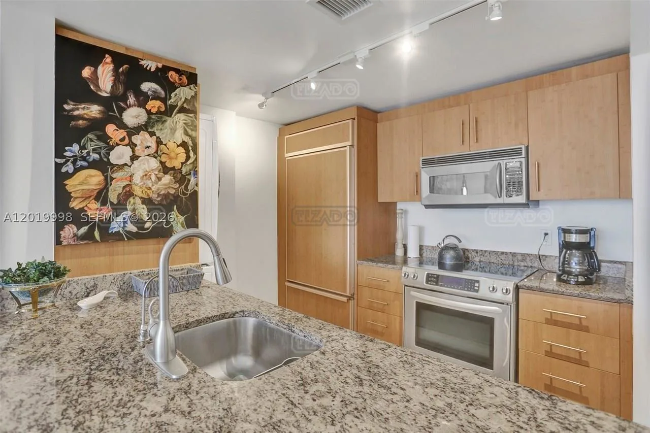 10275 Collins Ave #829 10200 foto 2