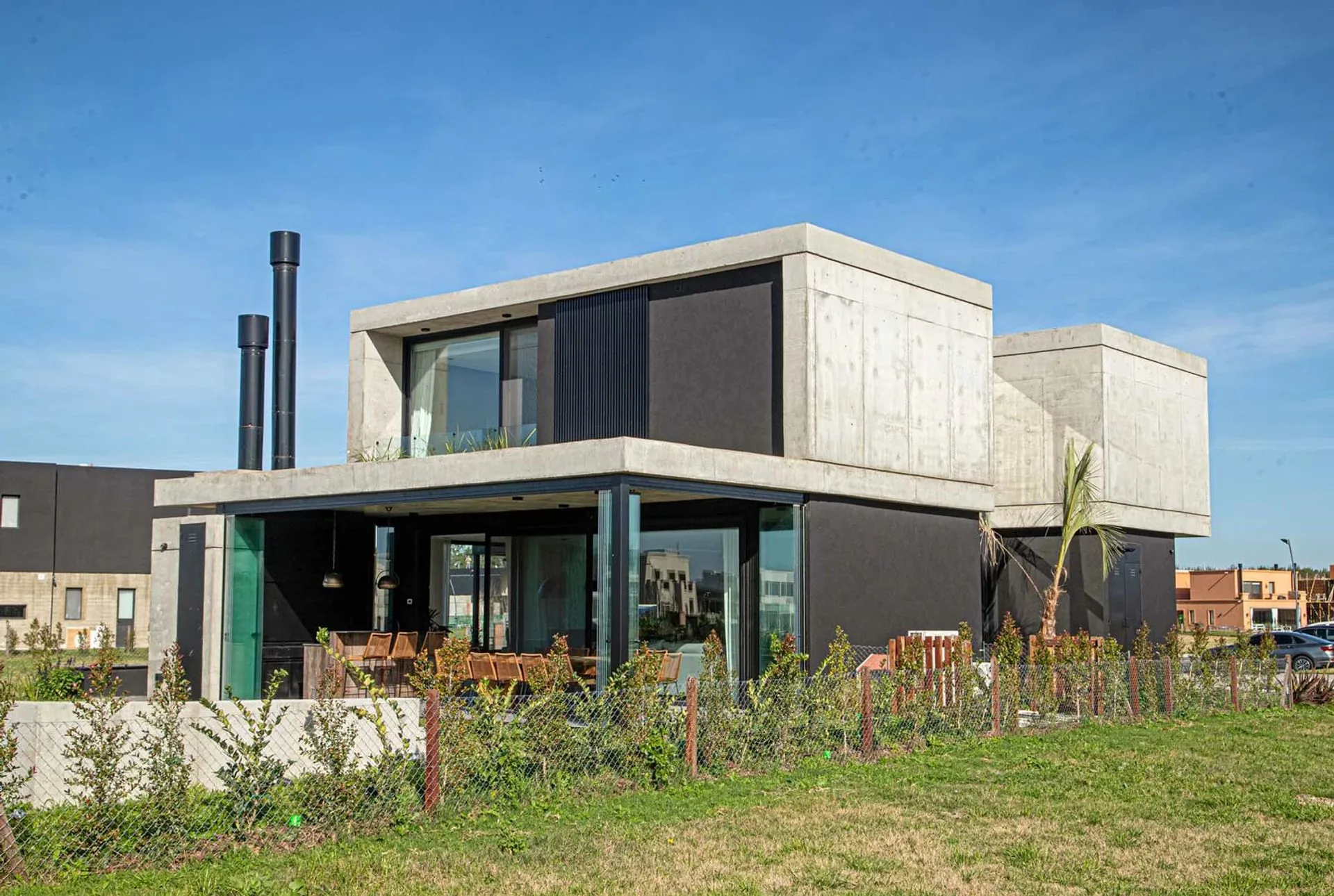 CASA EN VENTA EN CARPINCHOS foto 2