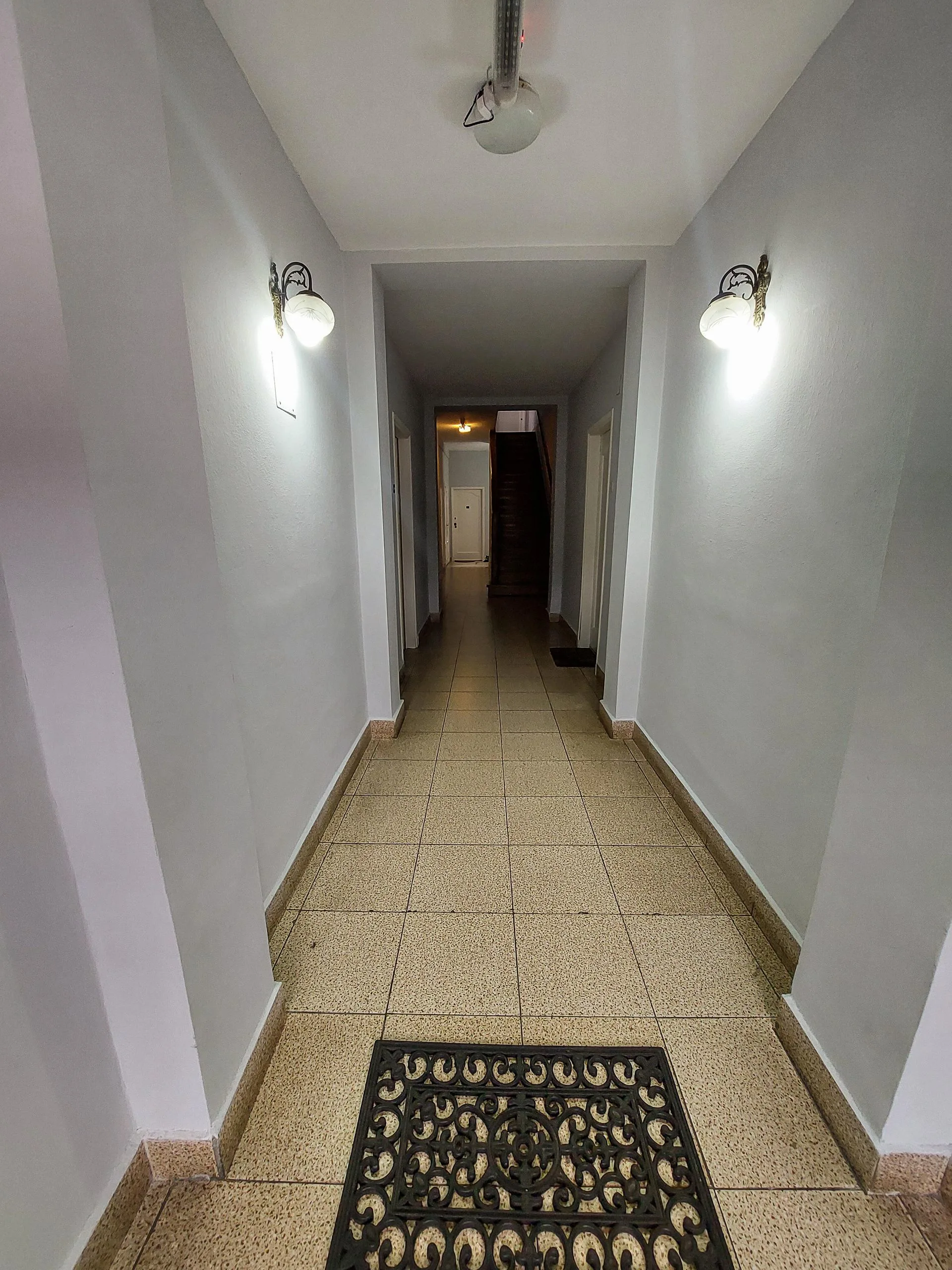 Departamento en venta en PB al frente con Patio foto 4