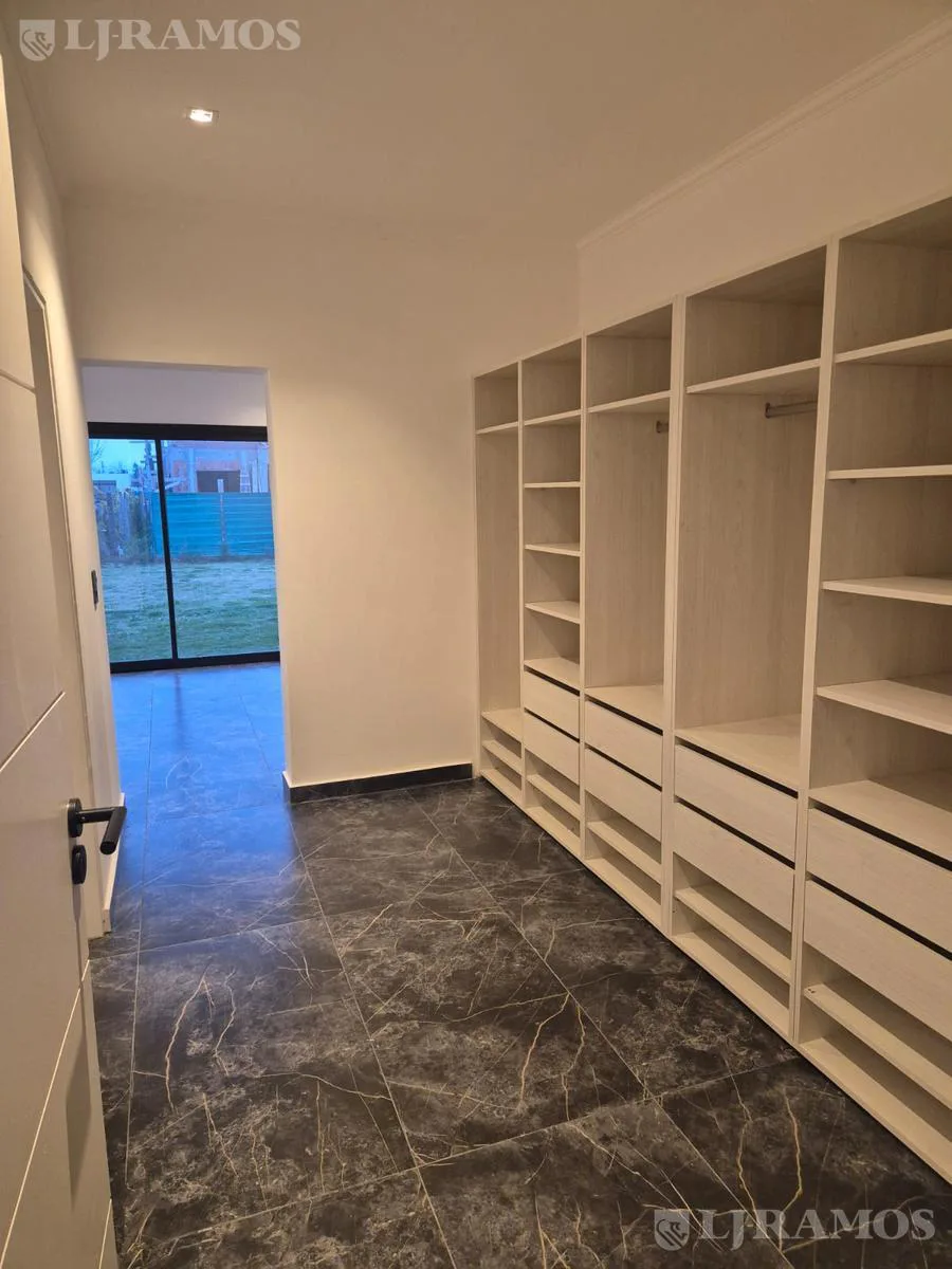 VENTA ! CASA a ESTRENAR ! Barrio San Pablo, Pilar - DC foto 3