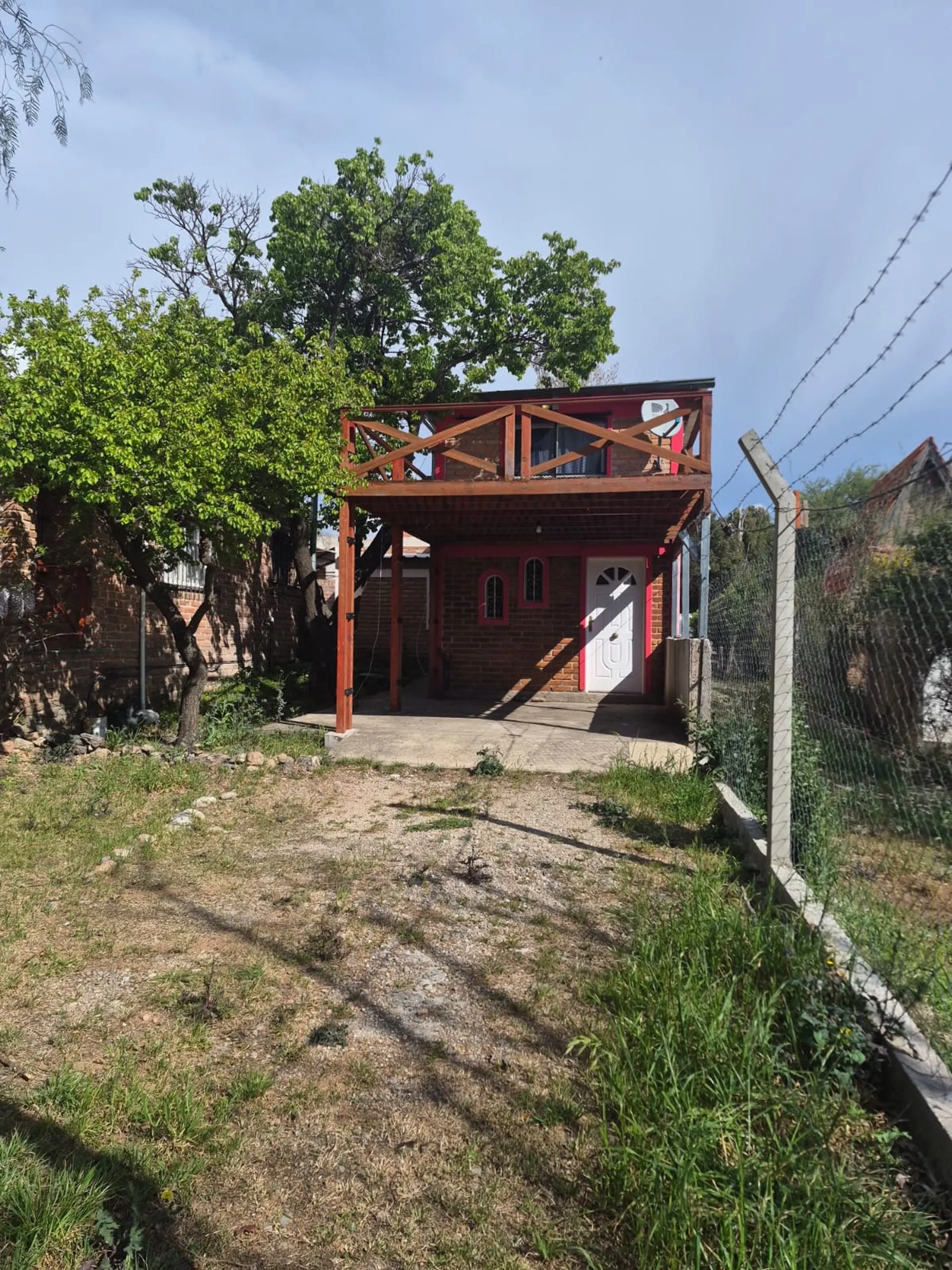 VENTA DOS CASAS EN VILLA ELENA