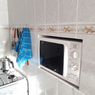 Departamento en alquiler para 4 personas con cochera cubierta a una cuadra del mar en Costa Azul foto 5