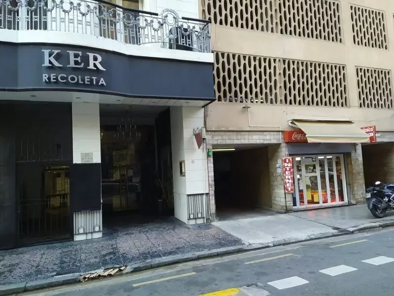 Cochera en venta en Recoleta, 14 m²