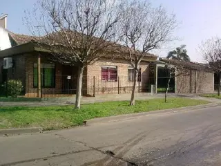 Casa en Venta en Morón, Morón, Buenos Aires foto 2
