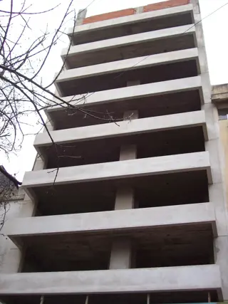M. VERONICA ODO, CONSULTORA INMOBILIARIA VENDE COCHERA A ESTRENAR foto 2