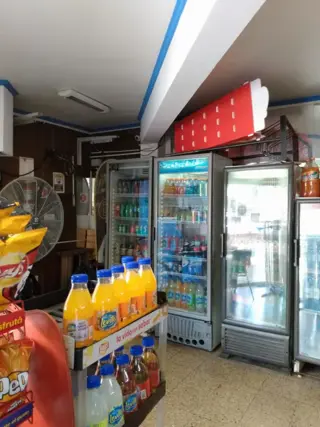 ONCE,LOCAL COMERCIAL / OCHAVA/ ESQUINA, MORENO Y CATAMARCA,/EXCELENTE UBICACION / foto 2